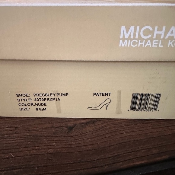 Michael Kors Classic Nude Presley Pumps - 9.5 - Picture 6 of 6